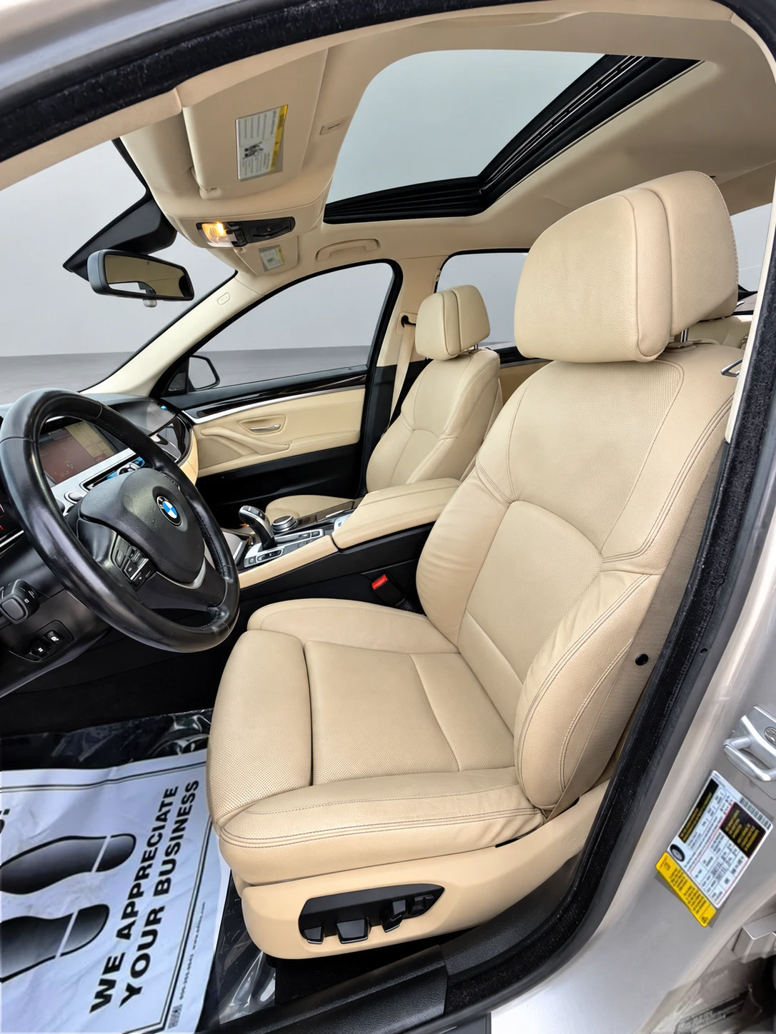 Used 2016 BMW 535i Sedan RWD image 21
