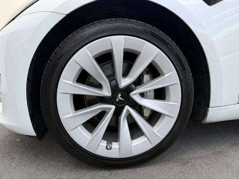 Used 2023 Tesla Model 3 Standard Range RWD image 30