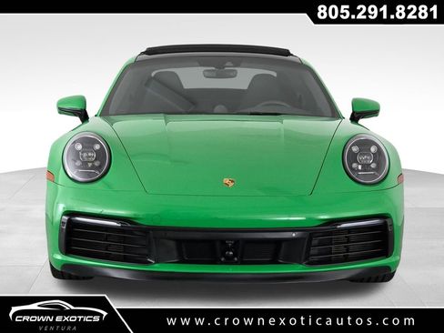 Used 2022 Porsche 911 Carrera S RWD image 2
