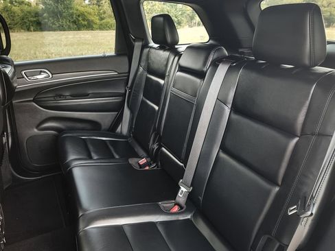 Used 2019 Jeep Grand Cherokee Limited image 24