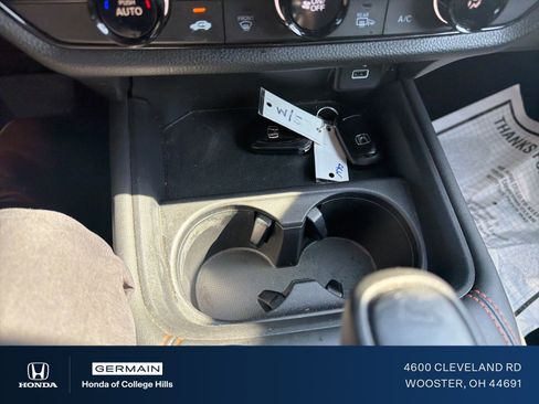 Used 2024 Honda HR-V Sport image 22