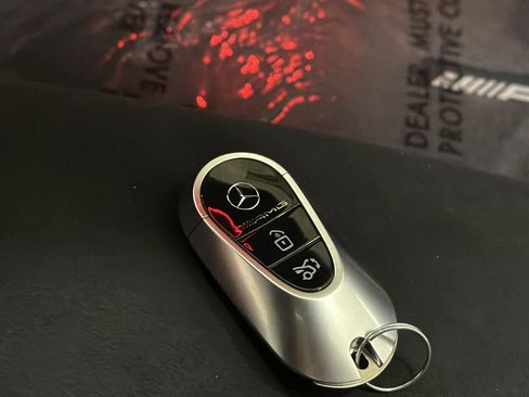 New 2025 Mercedes-Benz SL 63 AMG S e Performance 4MATIC image 32