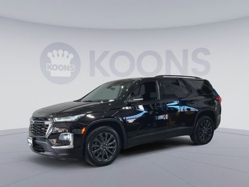 Used 2023 Chevrolet Traverse RS image 5