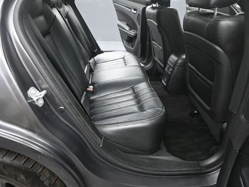 Used 2017 Chrysler 300 S w/ 300S Premium Group image 15