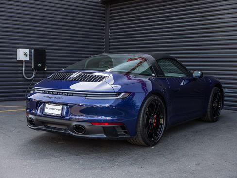 Certified 2024 Porsche 911 Targa 4 GTS image 9