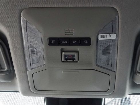 Used 2022 Toyota RAV4 Adventure image 29