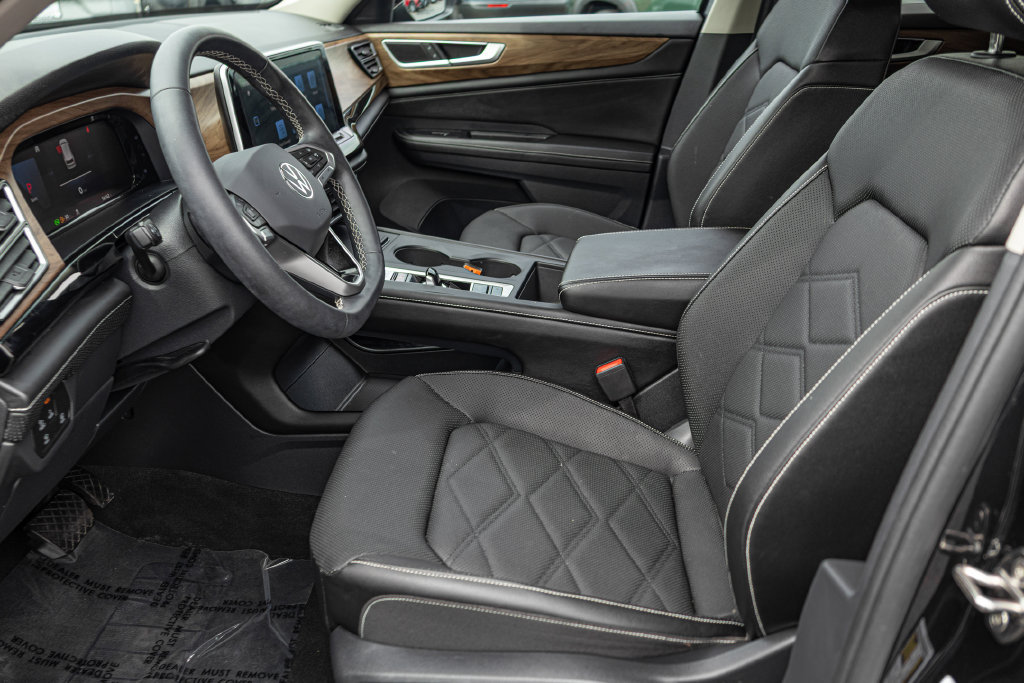 Certified 2024 Volkswagen Atlas SE AWD/4WD image 14