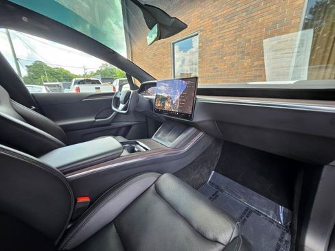 Used 2023 Tesla Model X AWD/4WD image 61