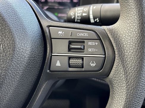 Certified 2025 Honda Accord SE image 31