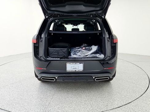 New 2025 Land Rover Range Rover Sport SE image 19