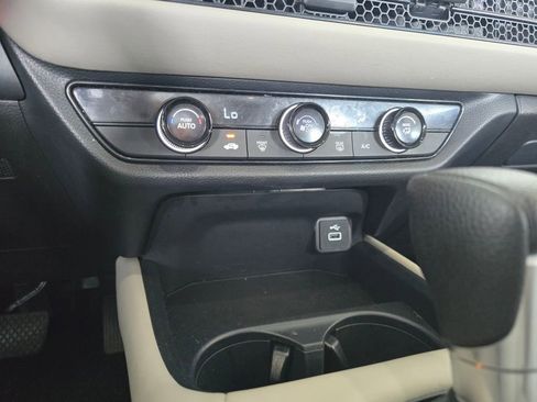 Used 2024 Honda HR-V LX image 16