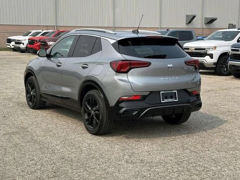 Certified 2024 Buick Encore GX Sport Touring AWD/4WD image 5