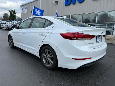 Used 2018 Hyundai Elantra SEL image 3