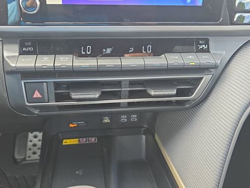 New 2026 Toyota Camry SE image 23