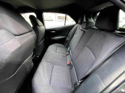 Used 2021 Toyota Corolla SE image 18