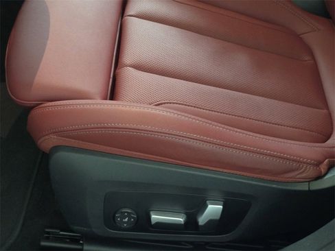 Used 2023 BMW i4 eDrive35 w/ Premium Package image 31