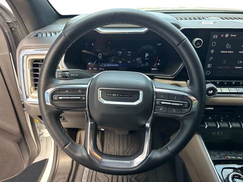 Used 2024 GMC Canyon Denali AWD/4WD image 27