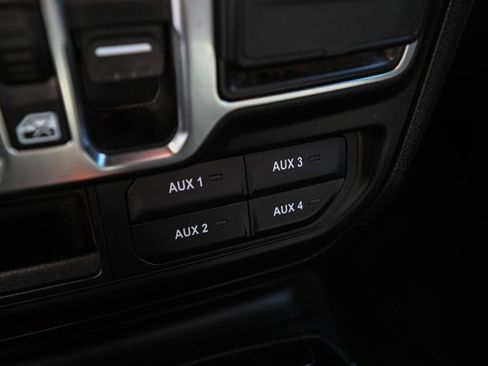 Used 2020 Jeep Gladiator Sport w/ Quick Order Package 24S AWD/4WD image 36