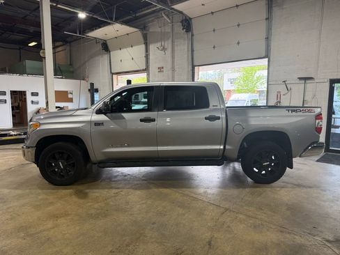 Used 2014 Toyota Tundra SR5 w/ TRD Off Road Package image 3