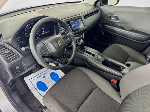Used 2022 Honda HR-V EX image 10