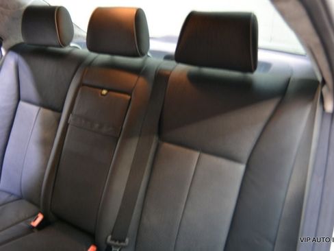 Used 2002 Mercedes-Benz E 320 Sedan image 27