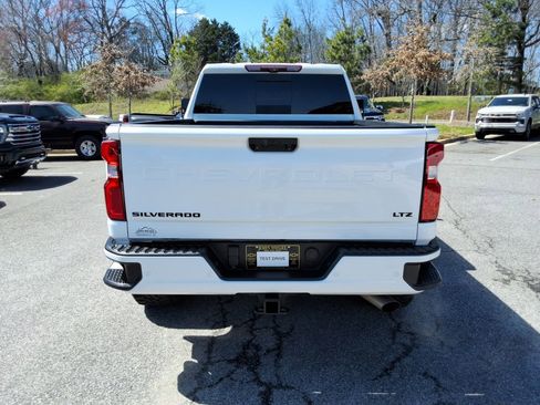 Certified 2024 Chevrolet Silverado 2500 LTZ w/ LTZ Plus Package image 6