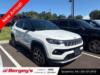 Used 2024 Jeep Compass Limited AWD/4WD video 1