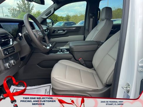 New 2026 GMC Yukon XL Elevation image 9