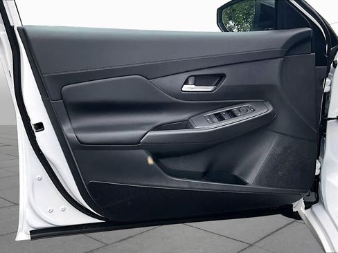New 2026 Nissan Sentra SV w/ SV Convenience Package FWD image 10