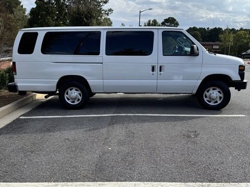 Used 2008 Ford E-350 and Econoline 350 Extended Super Duty image 12