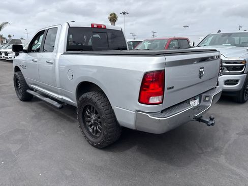 Used 2017 RAM 1500 Classic SLT RWD image 12