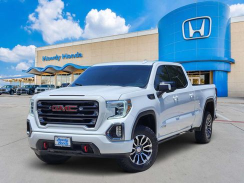 Used 2021 GMC Sierra 1500 AT4 w/ AT4 Preferred Package AWD/4WD image 1