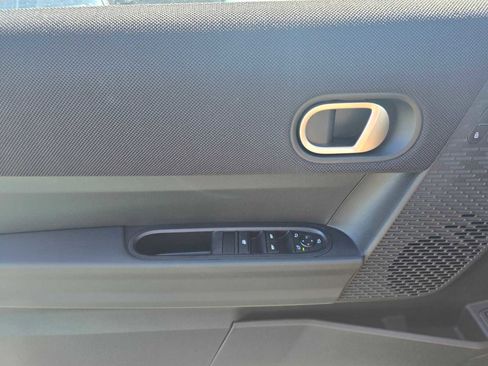 New 2026 MINI Cooper S FWD image 9