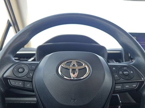 Used 2024 Toyota Corolla LE FWD image 28