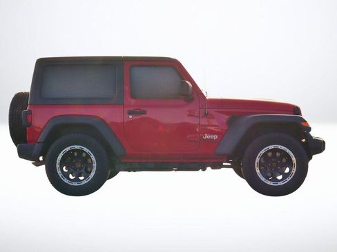 Used 2020 Jeep Wrangler Sport image 5