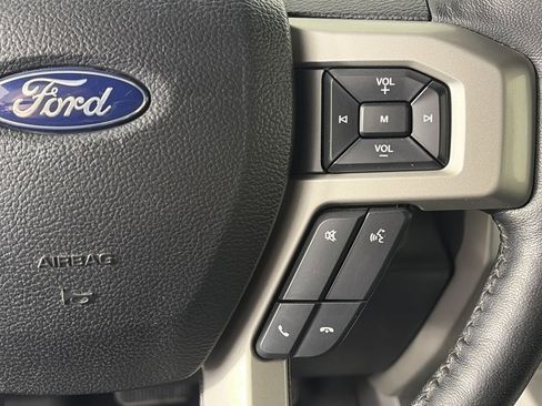 Certified 2018 Ford F150 Lariat w/ Equipment Group 502A Luxury image 18