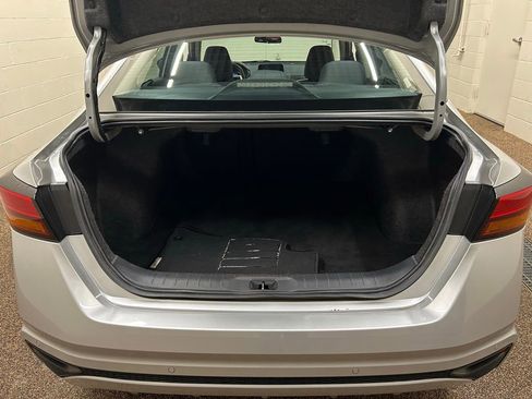 Used 2023 Nissan Altima 2.5 SV image 11