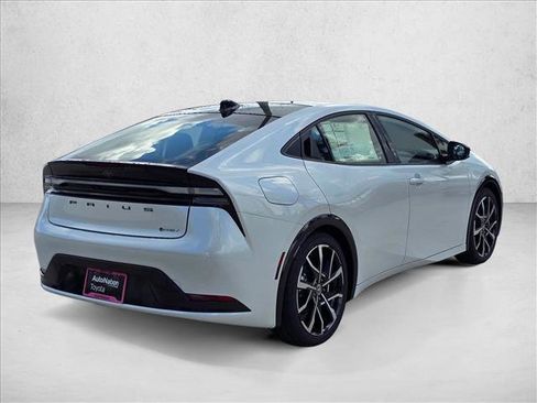 New 2026 Toyota Prius Plug-In Hybrid FWD image 2
