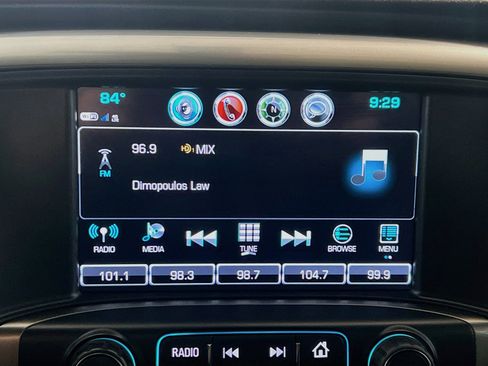 Used 2018 Chevrolet Silverado 1500 LT w/ All Star Edition AWD/4WD image 10
