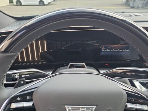 New 2026 Cadillac Lyriq Luxury image 30