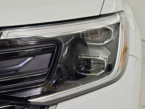 New 2026 Volkswagen Atlas SEL Premium R-Line AWD/4WD image 10