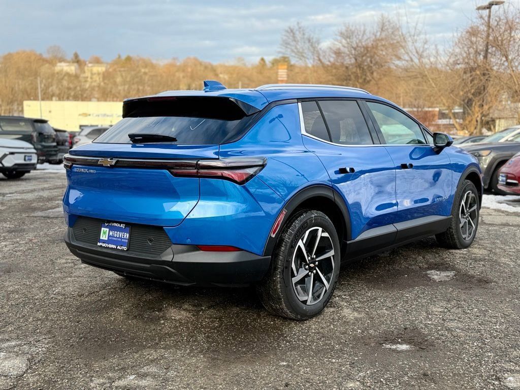 New 2026 Chevrolet Equinox EV LT AWD/4WD image 6