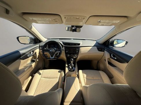Used 2020 Nissan Rogue SV AWD/4WD image 26