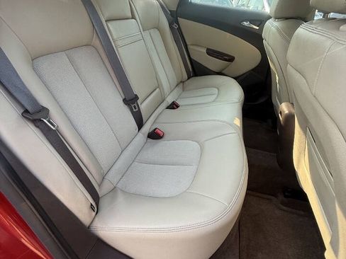 Used 2012 Buick Verano Convenience FWD image 17