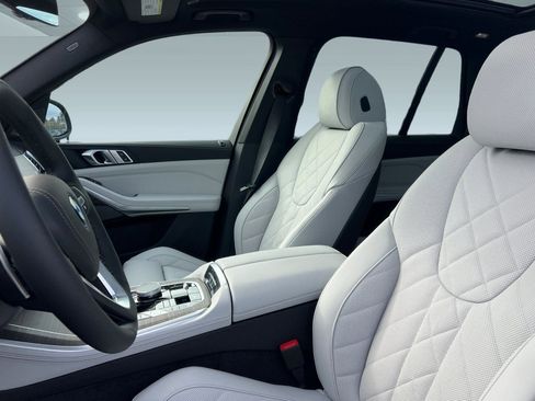 New 2026 BMW X5 xDrive50e AWD/4WD image 5