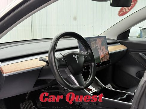 Used 2018 Tesla Model 3 Long Range AWD/4WD image 10