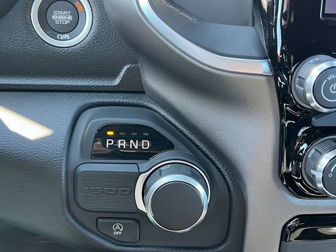 New 2026 RAM 1500 2WD Crew Cab image 27