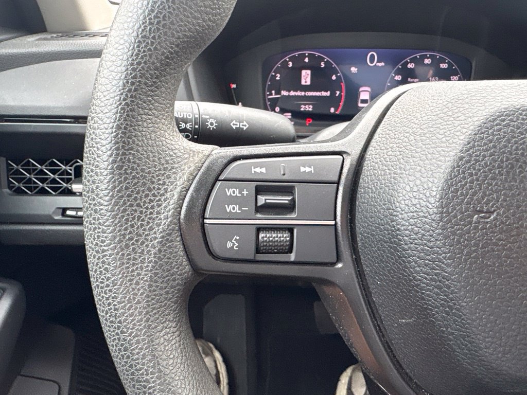 Used 2024 Honda Accord EX image 19
