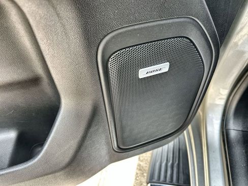Used 2021 GMC Sierra 1500 SLT RWD image 23