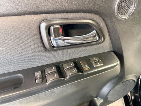 Used 2012 GMC Canyon SLE image 6